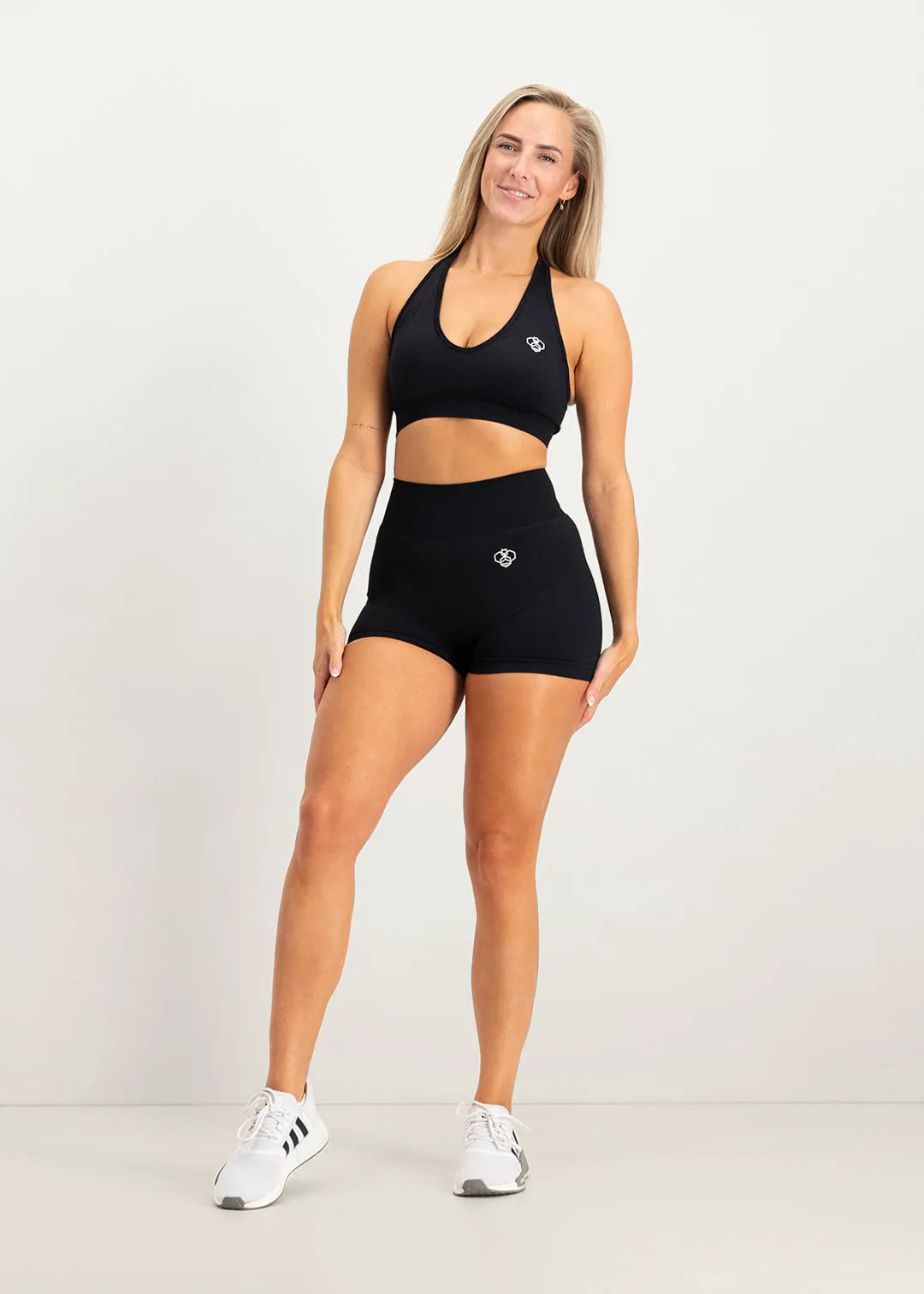 Flare Scrunch Shorts Black