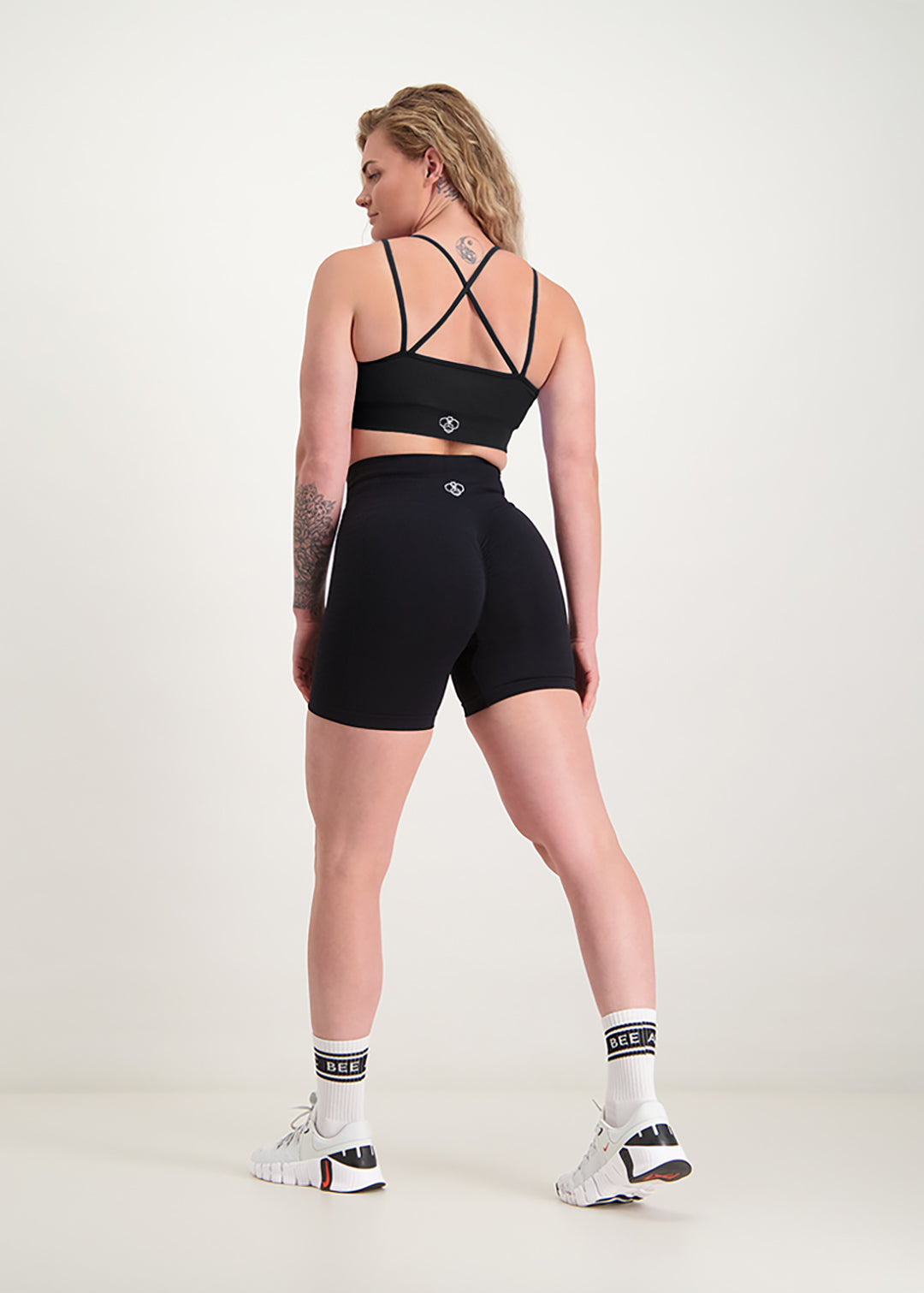 Balance - Short Black
